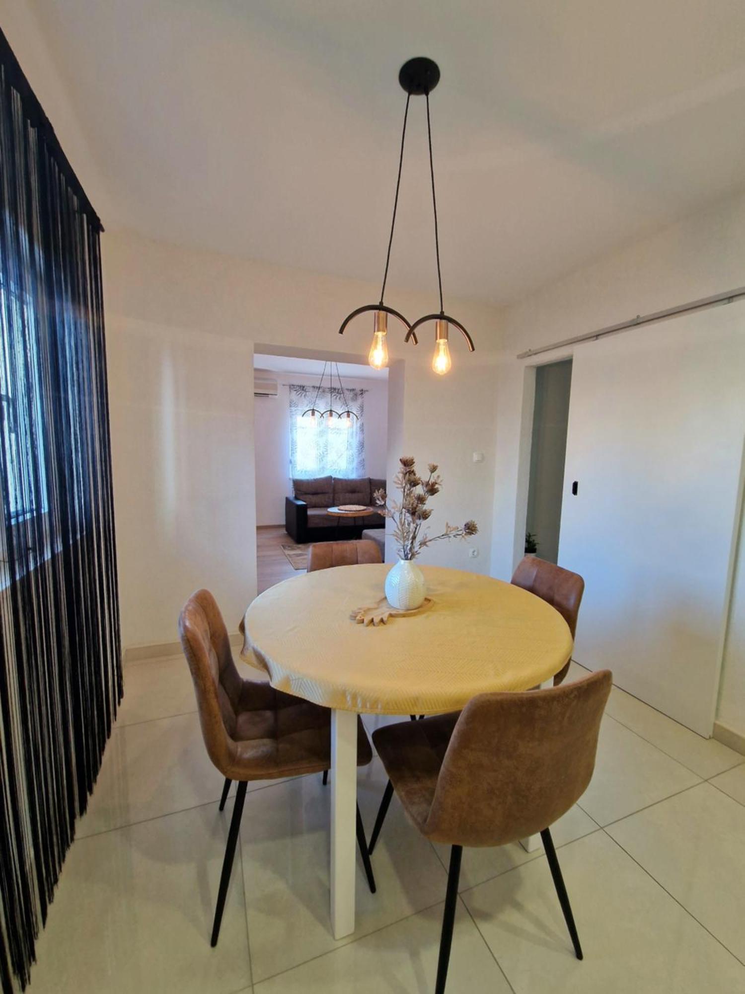 2 Bedroom Apartment Ljubica Sinj Ngoại thất bức ảnh